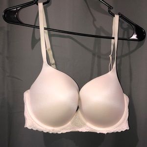 Pale pink Aerie bra